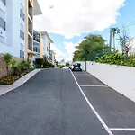 Bnb Homes White Rose Garden Apartment With 2 Terraces & 2 Swimming Pools