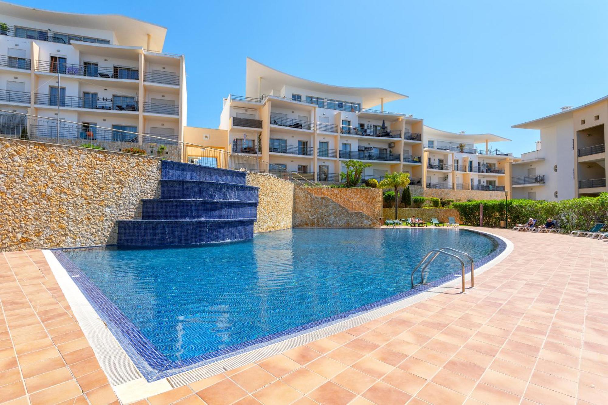 Homes White Rose Garden With 2 Terraces & 2 Swimming Pools Apartment Albufeira